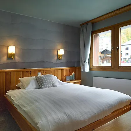 Europe Lodge